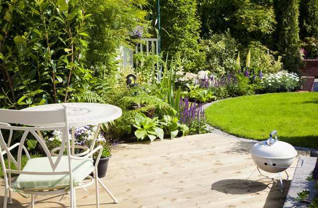 Upgrade Your Garden at Affordable Prices: The Range’s Summer Sale Starts at Just £4